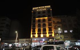 Rua World Hotel